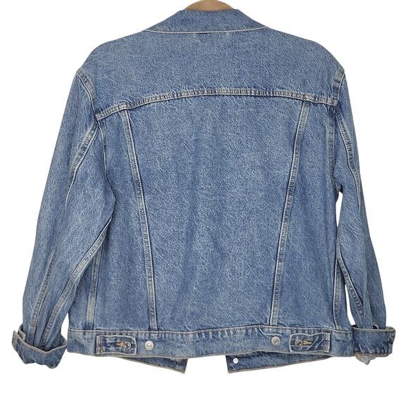 NEW Levi’s Ex-Boyfriend Trucker Medium Wash Denim Jacket Women's Size Med NWT - Picture 5 of 9